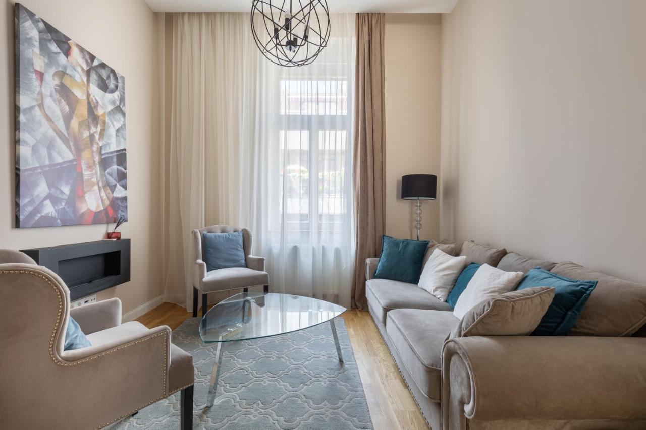 Lovely 2-Bedroom Apartment At The Vaci Street Βουδαπέστη Εξωτερικό φωτογραφία